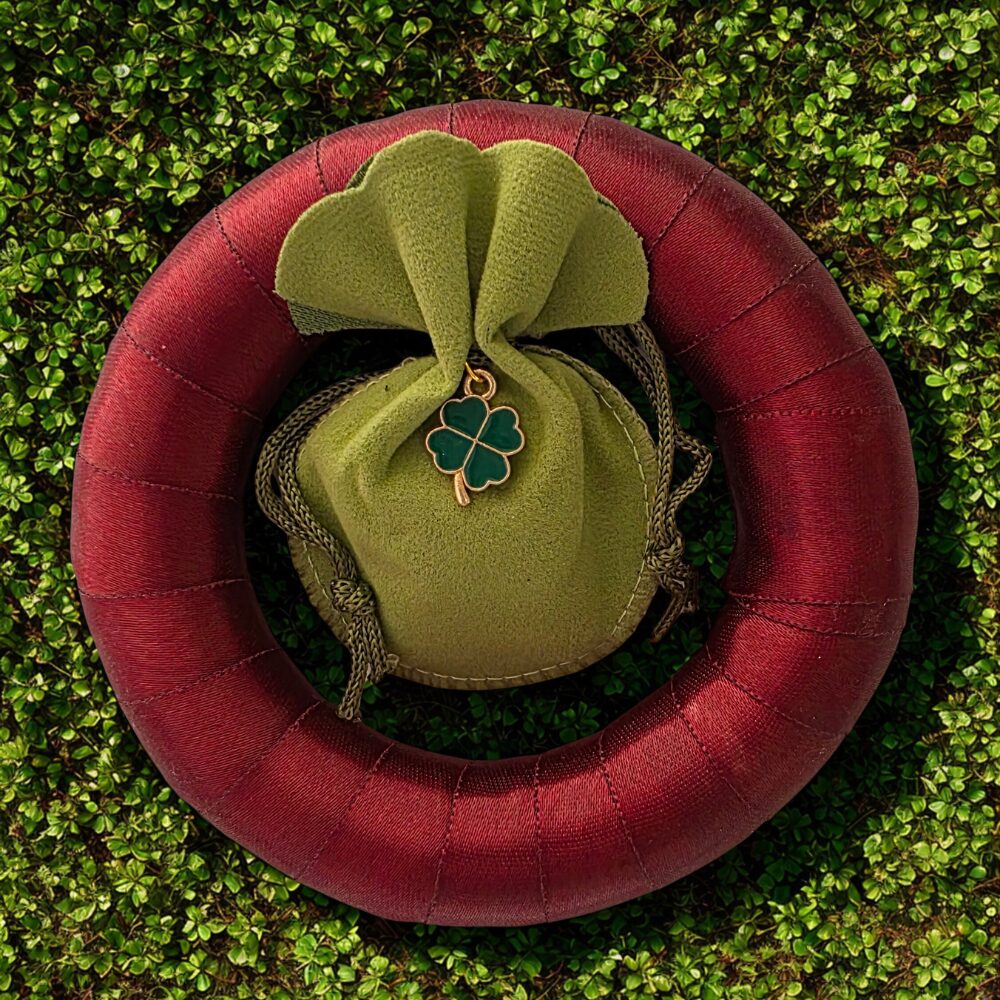 Amulette Porte bonheur + PDF