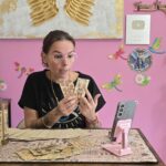 fanny-feerie-voyance-cartomancie-numérologie-astrologie-esoterisme-horoscope-amulette-oracle-guidance-prediction